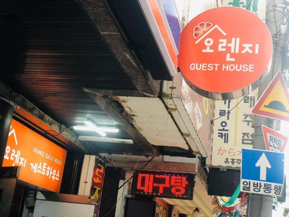 Orange Guesthouse Пусан Экстерьер фото